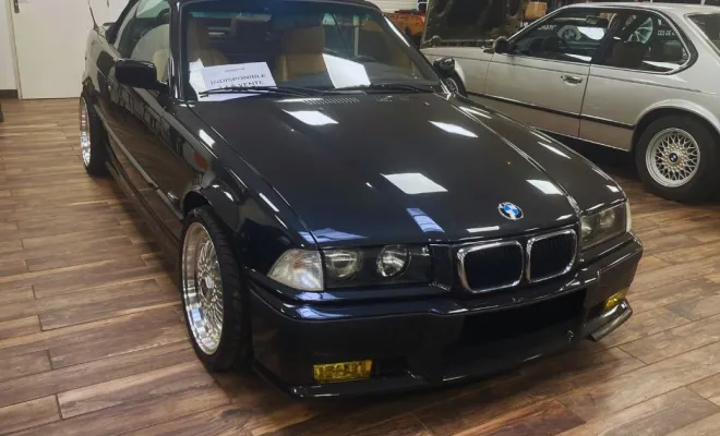 BMW 325i